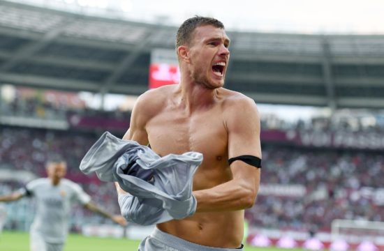 AS Roma - Dzeko